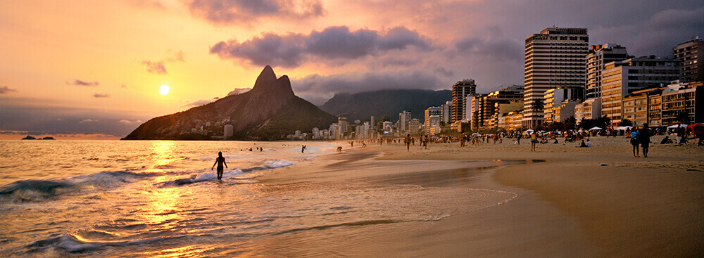 Пляж Ипанема в Рио де Жанейро